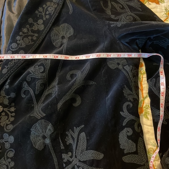 Plus size embroider blazer - Picture 7 of 7